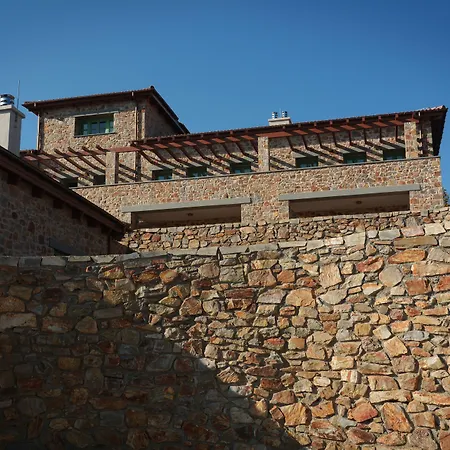 Szálloda Foresta In Medias Mores