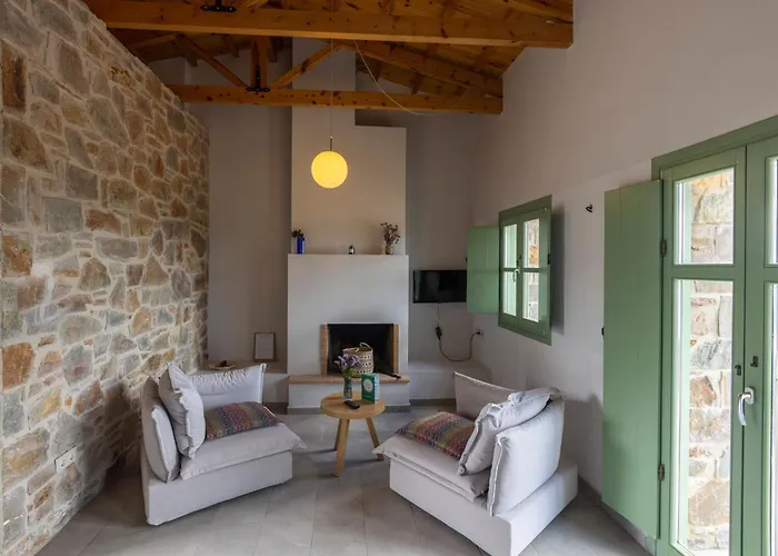 Foresta In Medias Mores