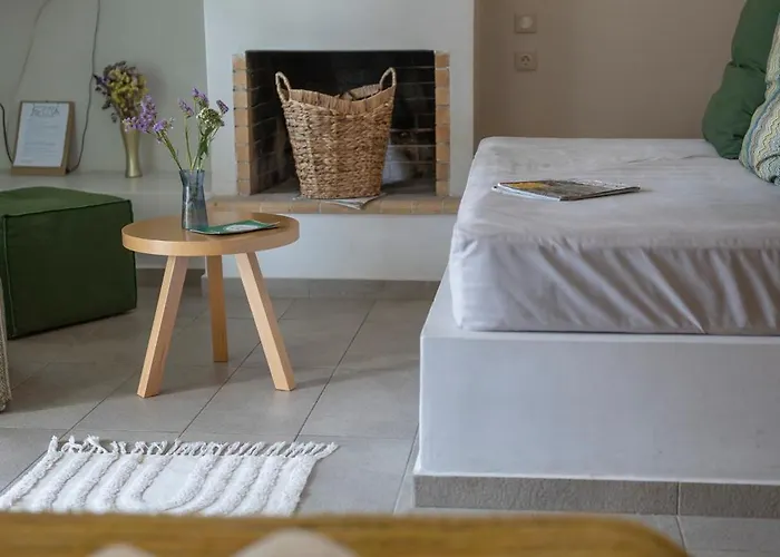 Foresta In Medias Mores 3*