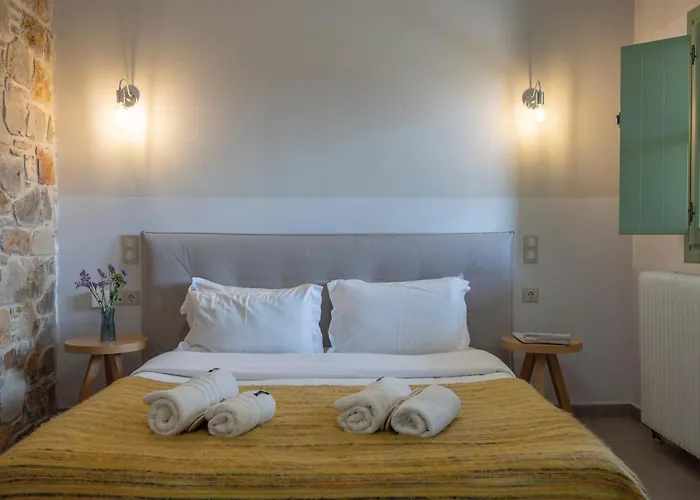 Foresta In Medias Mores 3*