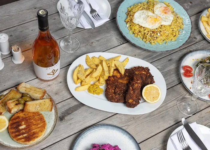 Foresta In Medias Mores 3*