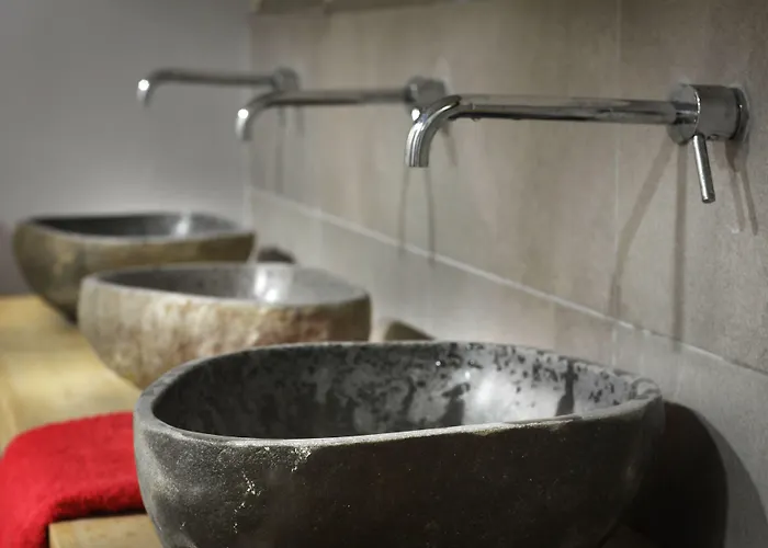 Szálloda Foresta In Medias Mores Trípoli